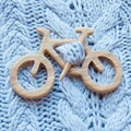 Drevená brošňa Bicykl 3905